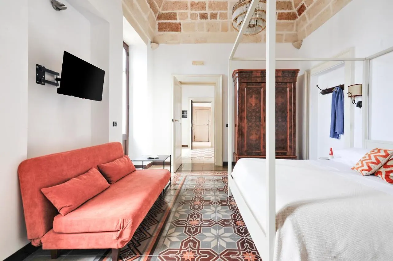 Castriota 19 - Jacuzzi Apartment Sit Lecce 0*,