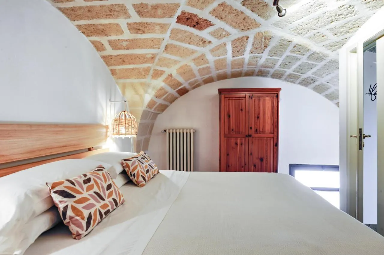Castriota 19 - Jacuzzi Apartment Sit Lecce